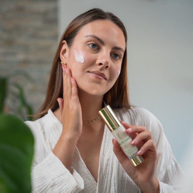 Bénéfices de la crème hydratante nigelle hydrate nourrit et protège la peau