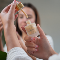 Sérum éclat naturel à la nigelle pour révéler la luminosité de la peau